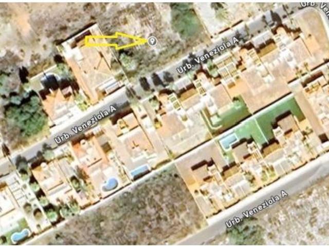 Parcela situada en el último kilómetro de La Manga, en el exclusivo Polígono A
