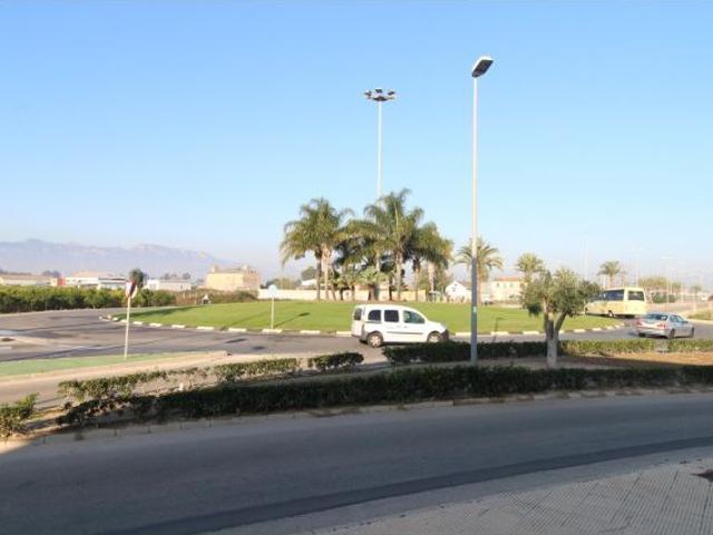 PARCELA SOLAR EN SUELO URBANO BULEVAR DEL XUQUER, INCLUYE ZONA DEPORTES Y DE OCIO