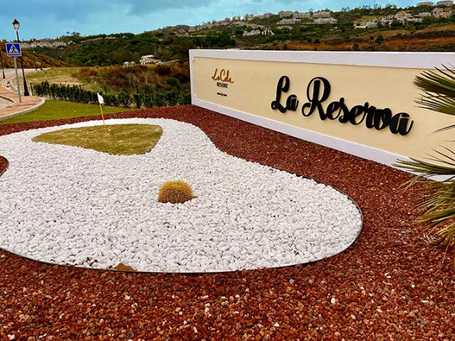 ¡Parcela única en La Cala Golf Resort por solo 220.000 €!