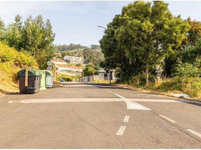Parcela urbana con impresionantes vistas a la Ría de Pontevedra en A Caeira Poio