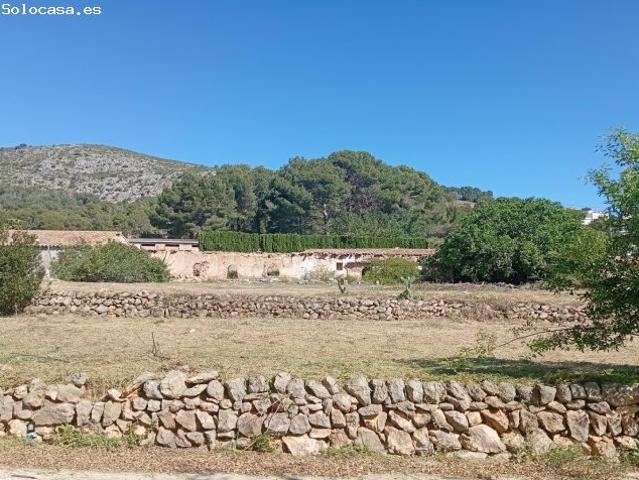 PARCELA URBANA CON PROYECTO DE CONSTRUCCION