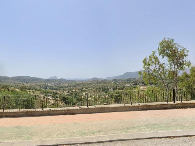 Parcela urbana con vistas abiertas al Valle de Beniver – Benissa