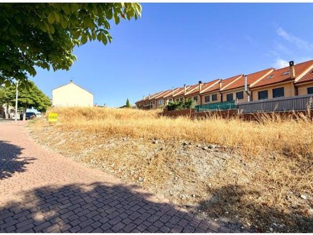 Parcela urbana en venta en Cuéllar. Ref.2114