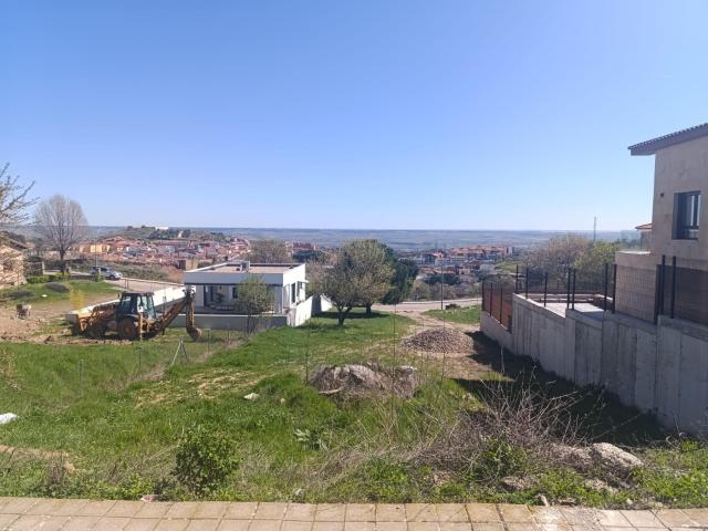Parcela urbana en venta en El Molar