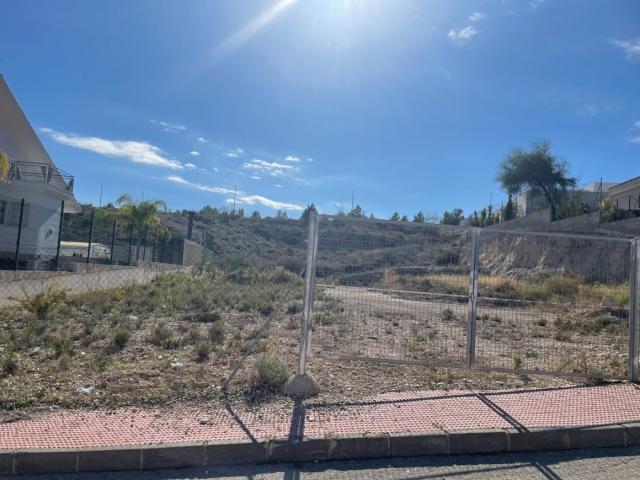 PARCELA URBANA EN EL COTO