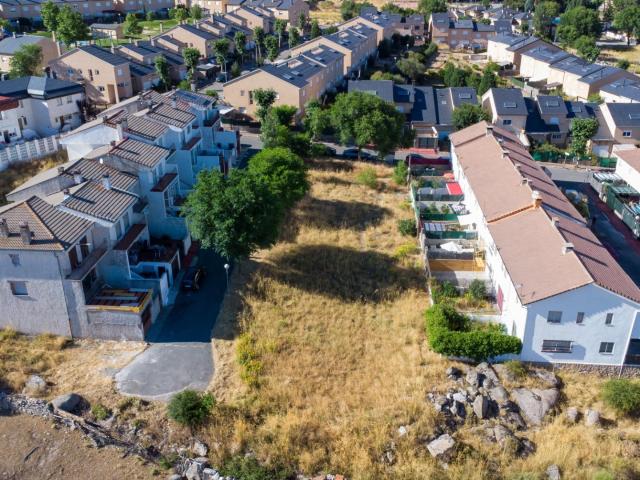Parcela urbana en Los Ángeles de San Rafael