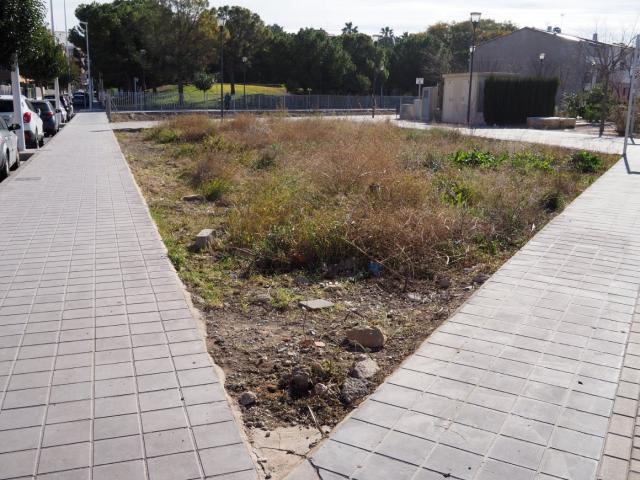 PARCELA URBANA PARA VIVIENDA UNIFAMILIAR