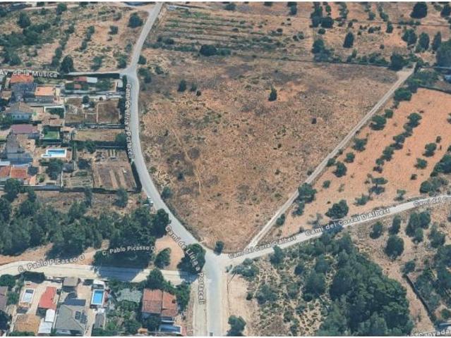 Parcela 20,958 m2 junto a urbanización Montejarque suelo rústico protegido