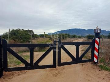​Parcela 4.4 has. en Maravilloso Entorno Campestre
