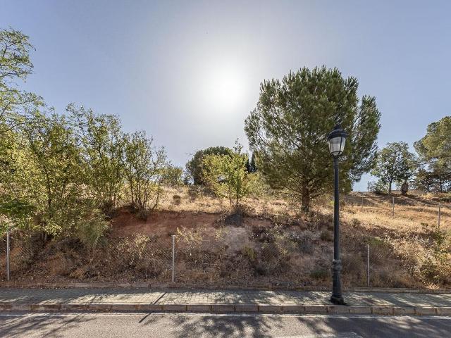 PARCELA 610 M2 EN CORTIJO DE LA LUZ, OTURA