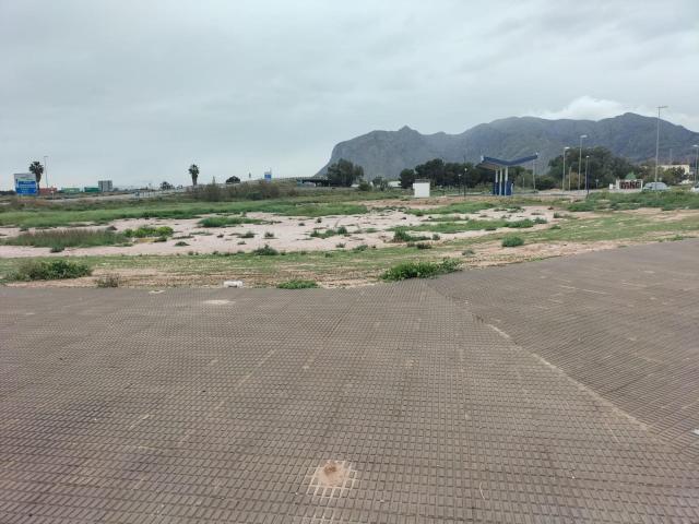 PARCELAS EN POLIGONO VIRGEN DEL CARMEN