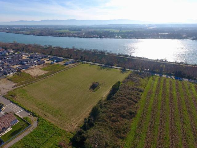 PARCELLE DE TERRAIN, CHARMES SUR RHONE