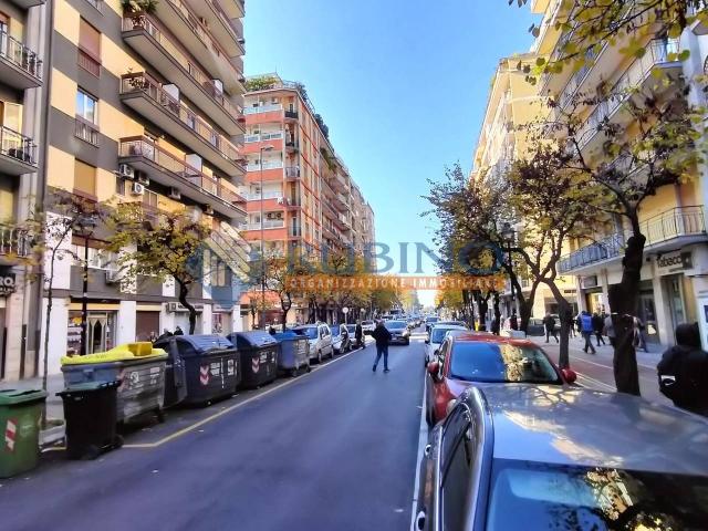 Parcheggio chiuso in vendita a Bari