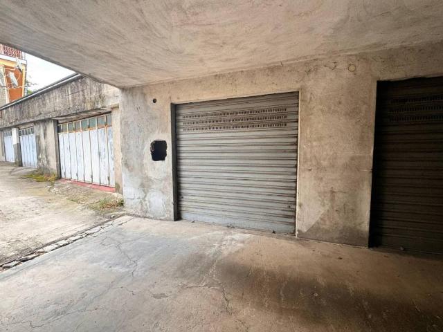 Parcheggio chiuso in vendita a Frosinone