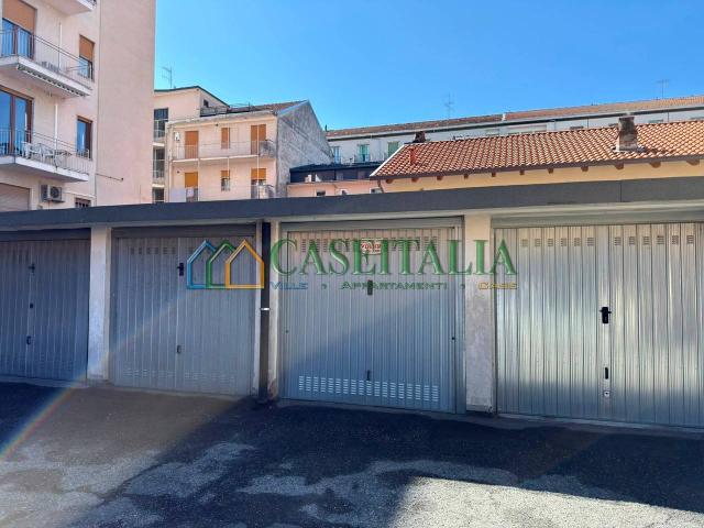 Parcheggio chiuso in vendita a Ivrea