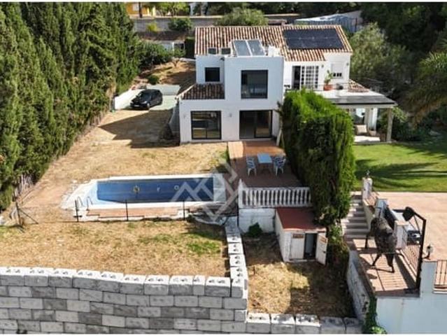 Pareado en venta en Ojen, Málaga Costa del Sol