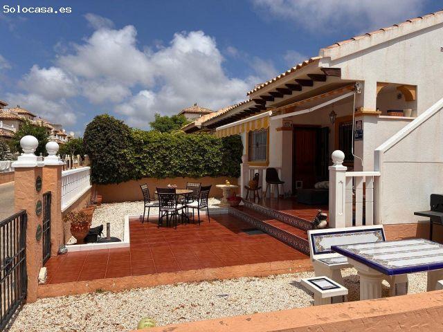 Pareado en Venta en Orihuela Costa, Alicante