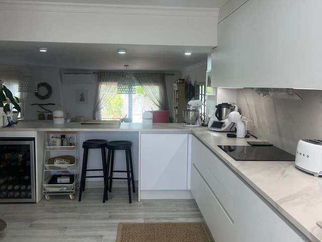 Pareado en venta en Bahia de Casares, Málaga Costa del Sol