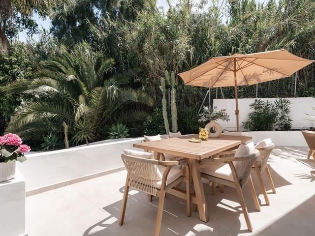 Pareado en venta en El Paraiso, Málaga Costa del Sol