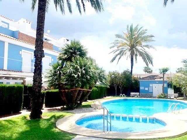 Pareado en venta en Els Poblets, Alicante Costa Blanca