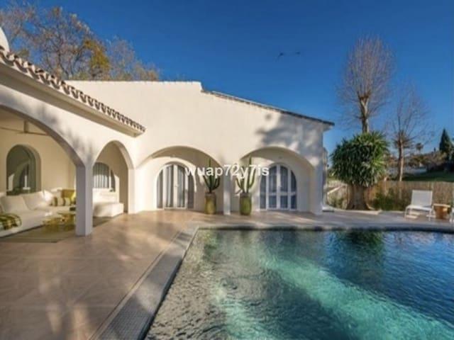 Pareado en venta en Guadalmina, Málaga Costa del Sol