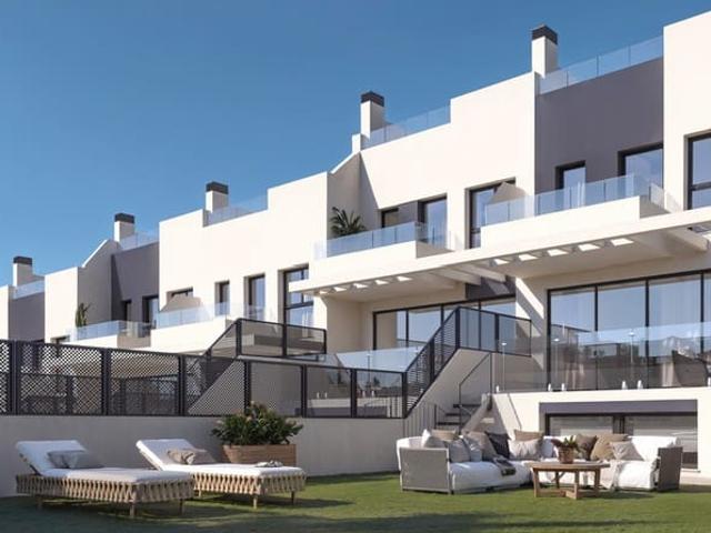 Pareado en venta en La Cala Golf, Málaga Costa del Sol
