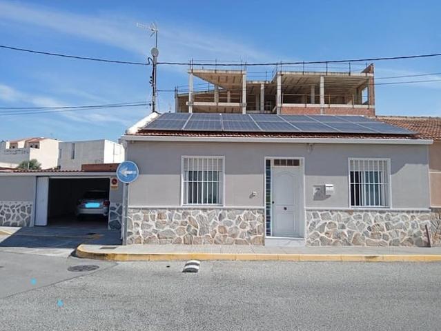 Pareado en venta en Los Montesinos, Alicante Costa Blanca