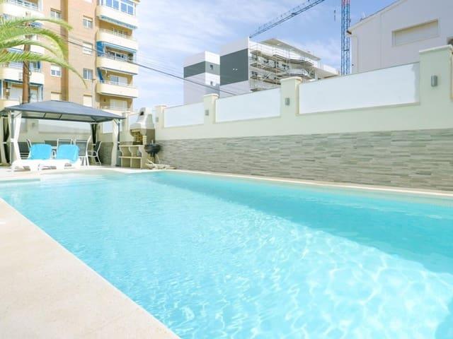 Pareado en venta en Punta Prima, Alicante Costa Blanca