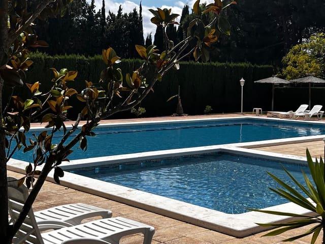 Pareado en venta en Petrel / Petrer, Alicante