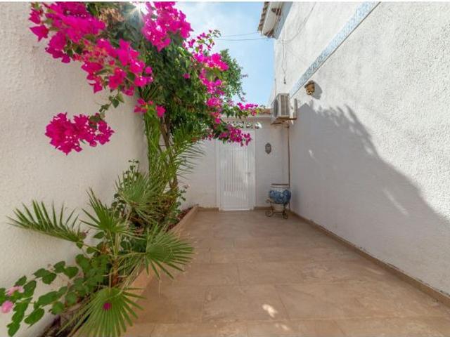 Pareado en Venta en Santiago de la Ribera, Murcia