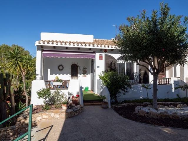 Pareado en venta en Villamartin, Alicante Costa Blanca