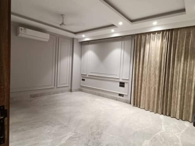 Pareena Om Apartments 2 Bedroom 900 Sq. Ft. Apartment in Sector 112 Gurgaon Listing ID: #9698