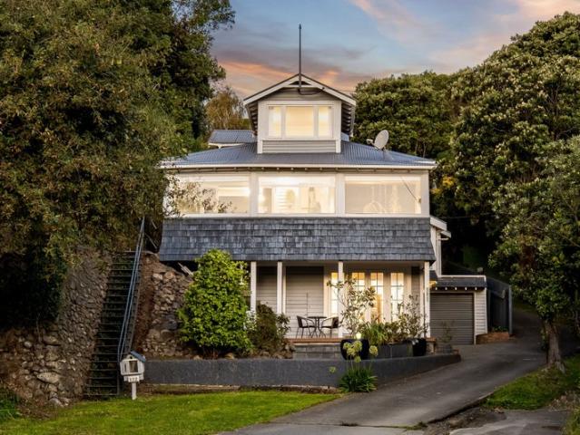 paremata, 4 bedrooms