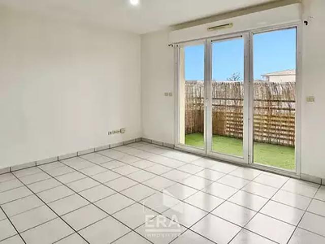Parempuyre 33290 Achat / Vente appartement 2 pièces t2 au dernier étage piscine