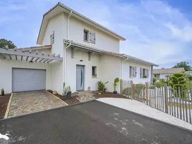 Parentis en Born 40160 Achat / Vente maison 4 pièces t4 au dernier étage