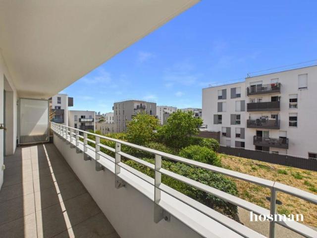 Parfait état 2 pièces 40 m² avec balcon 8 m² Proche tram et commerces Bezons
