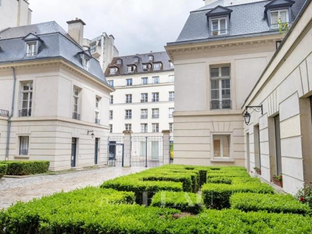 Paris 4: Turenne / Place des Vosges