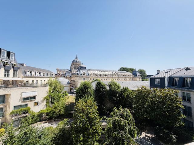 Paris 5e. Secteur Val de Grâce: Studio. Vue dégagée. Exclusi