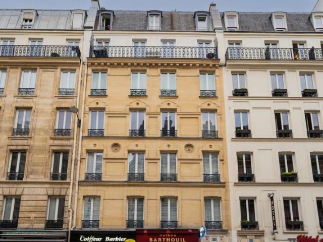 PARIS 5ème CENSIER DAUBENTON STUDIO