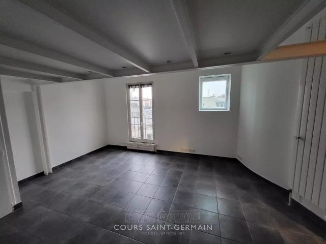 Paris 5ème • 25.30 m • 1 255 CC € / Mois