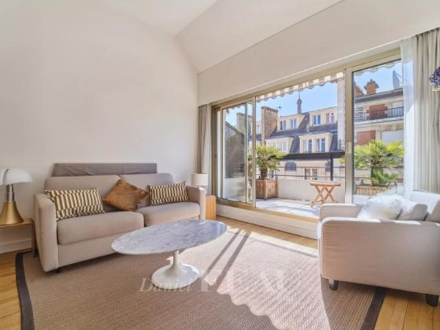 Paris 7 Appartement avec terrasse