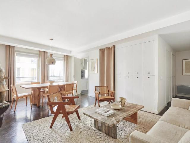 Paris 7 Gros Caillou Saint Dominique 74m² Paris 7ème