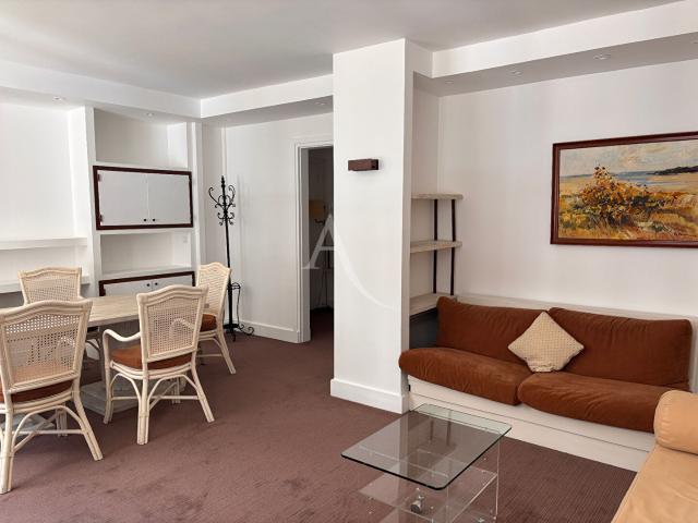 Paris 7 Location Appartement 75
