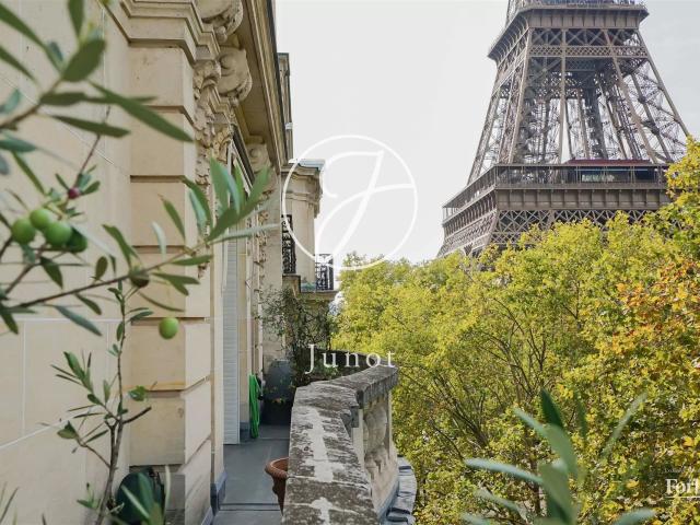 Paris 7e CHAMP DE MARS Appartement à vendre 163,40m² C. 163m² Paris 7ème
