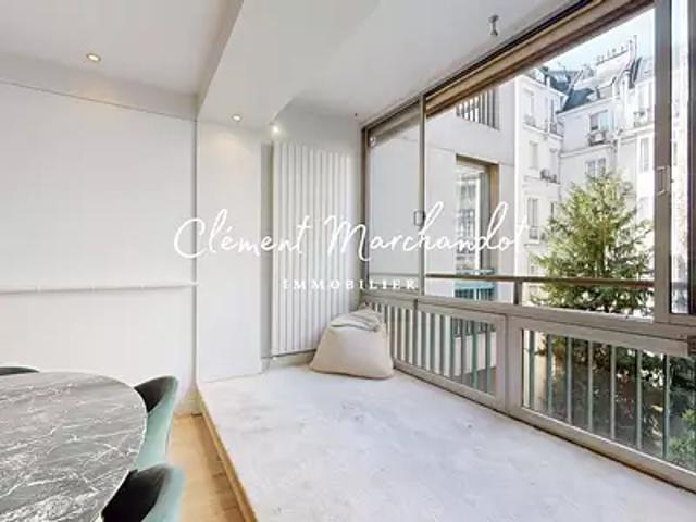 Paris 8ème 75008 Achat / Vente appartement 4 pièces t4 parking
