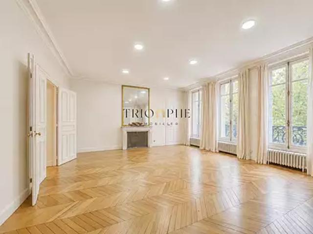 Paris 8ème 75008 Location appartement 7 pièces t7