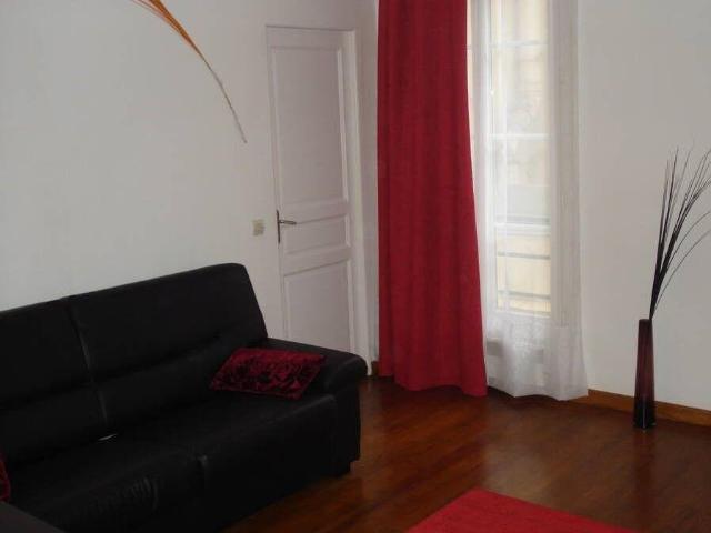 Paris 9 Location Appartement 75