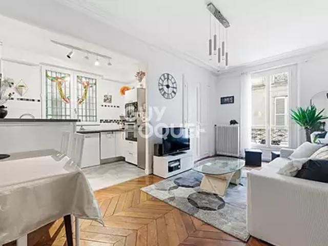 Paris 9ème 75009 Achat / Vente appartement 3 pièces t3 cave