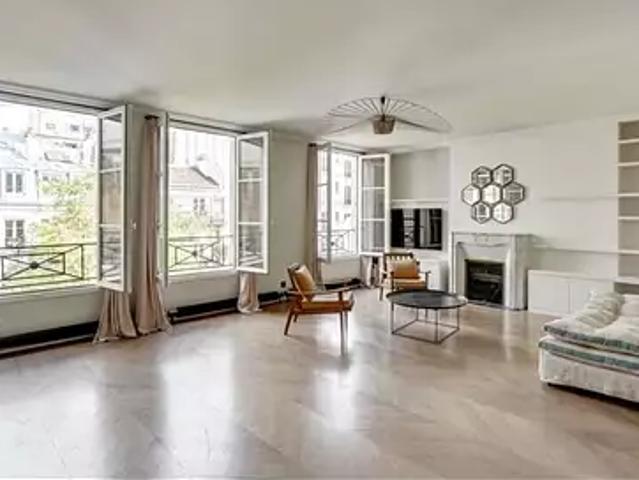 Paris 9ème 75009 Location appartement 4 pièces t4 cave