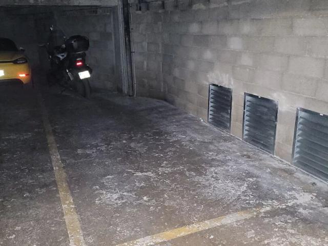 PARIS 04 10 m2